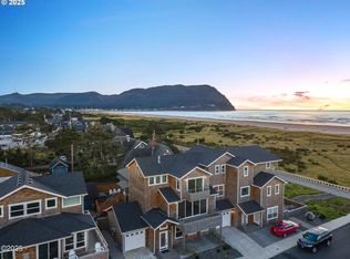 15 Avenue #1, Seaside, OR 97138