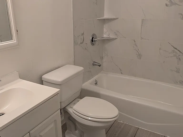 2601 Hampton Ln — Photo 9