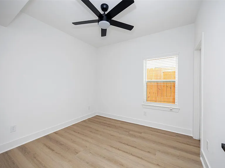 934 S Lane St #A — Photo 20
