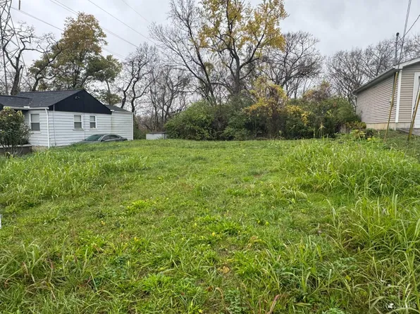 801 W Seymour Ave, Cincinnati, OH 45216