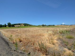 2457 Coker Butte Rd, Medford, OR 97504