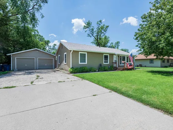 901 W Hazel Ave, Wichita, KS 67217