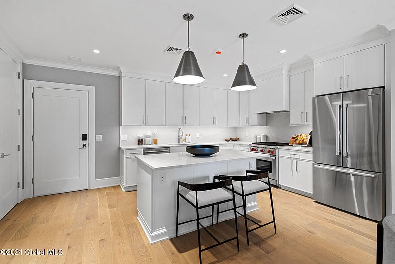 3rd image of 19 Washington Street #664 G