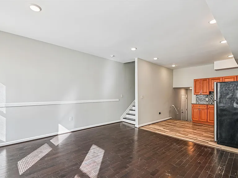 1324 W Lombard St #2 — Photo 15