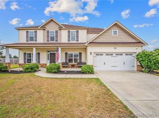 629 Pecan Grove Loop, Hope Mills, NC 28348