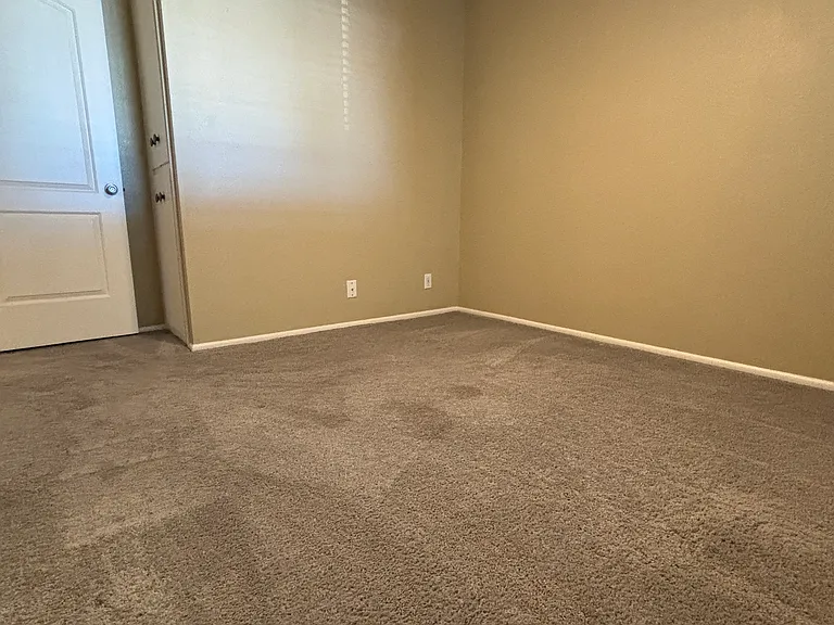 7814 E Diamond St — Photo 34