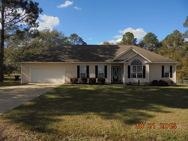 1st image of 300 Peachtree Cir