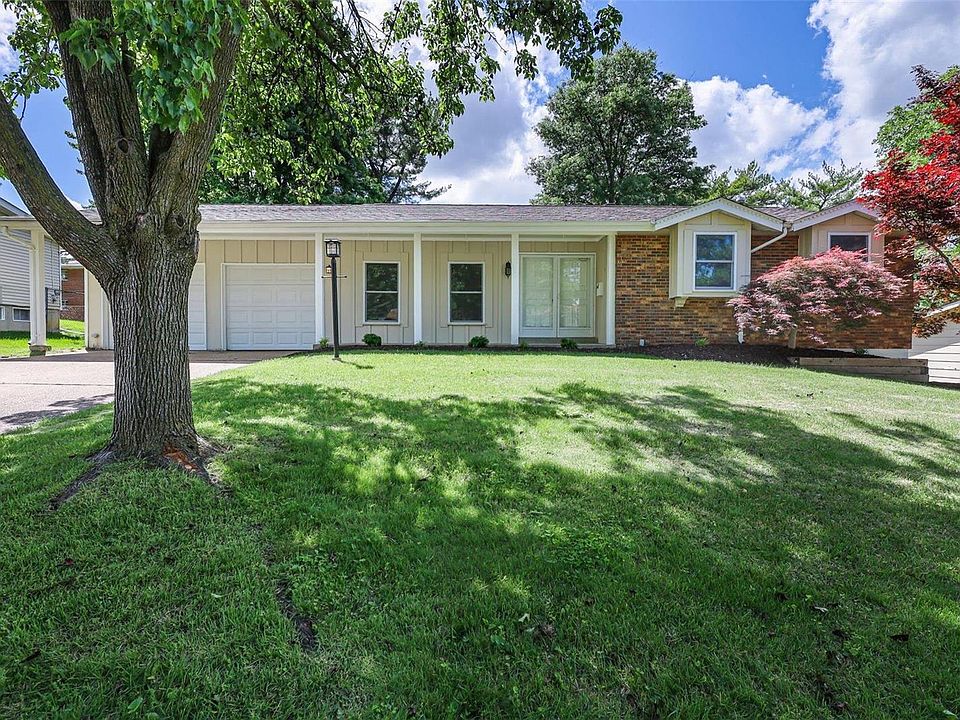 1st image of 2135 Aqueduct Dr