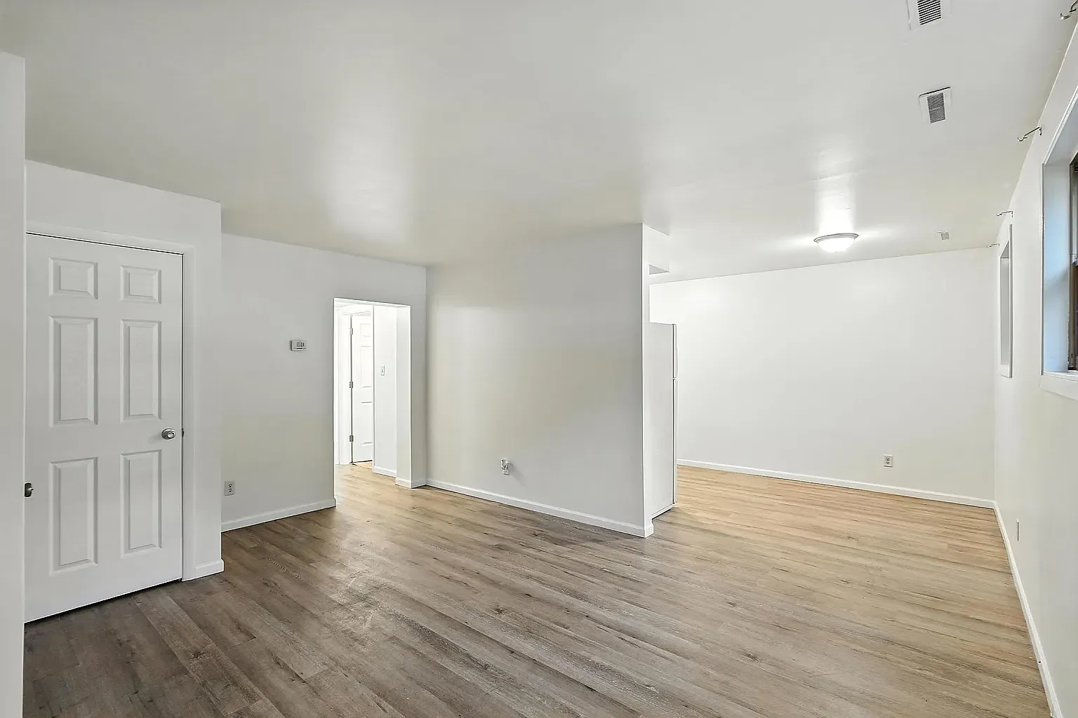 5629 Massachusetts St — Photo 4