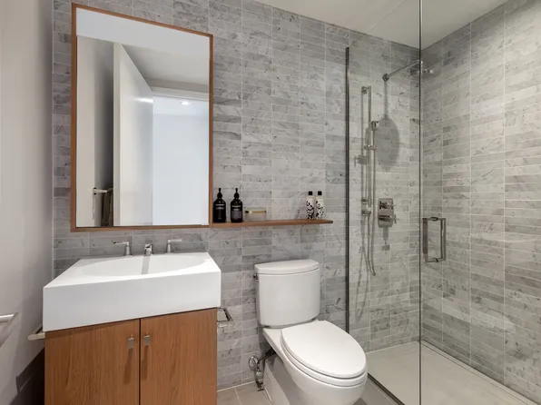 50 Bridge Park Drive image 7 of 13