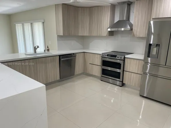 5002 Sheridan St, Hollywood, FL 33021