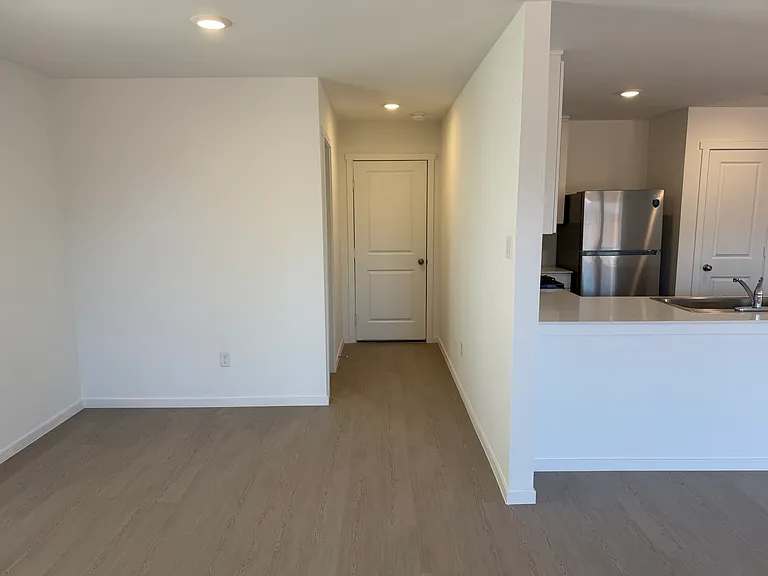 1503 Good Prairie Ave — Photo 11