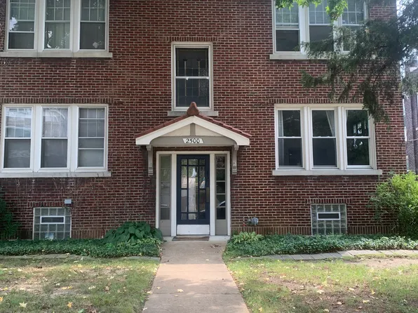 2500 Bellevue Ave APT 2S, Maplewood, MO 63143