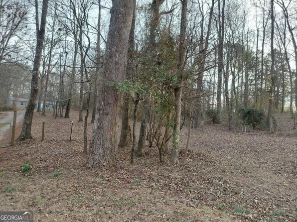 102 Brookview Dr, Griffin, GA 30223