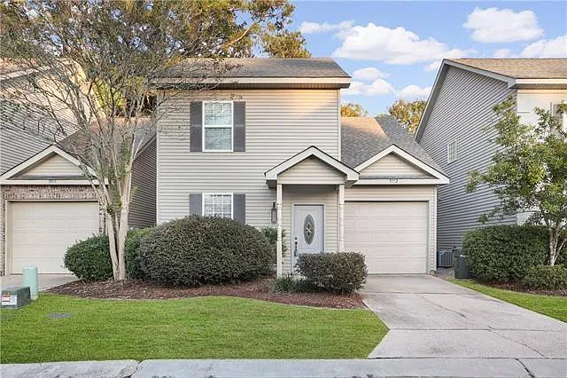 5012 Anthony Ln