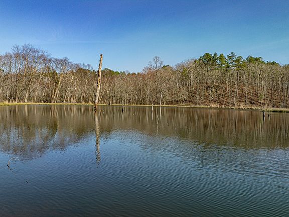 2nd image of 342 Norris Rd