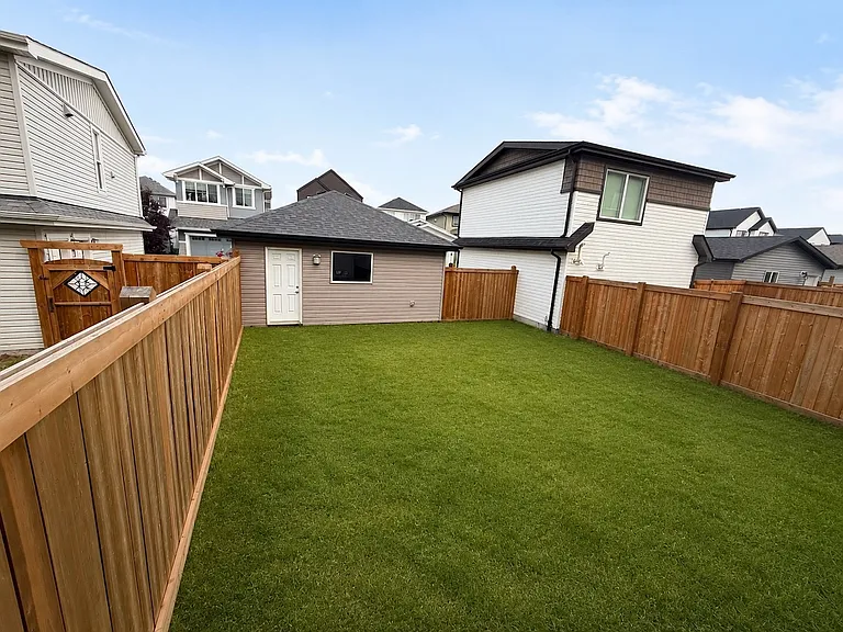 2957 Coughlan Grn SW — Photo 20