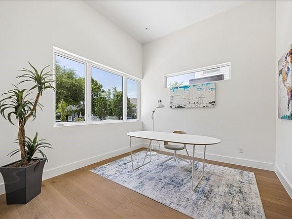 5th image of 727 W 21st St