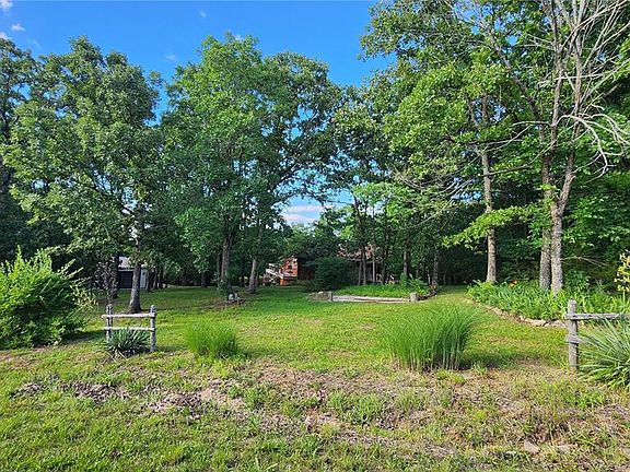 5th image of 1228 Estates Ln