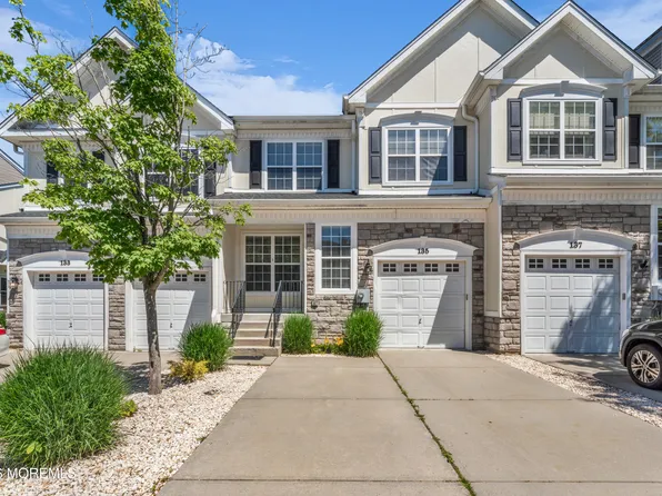 135 Brookfield Drive, Jackson, NJ 08527