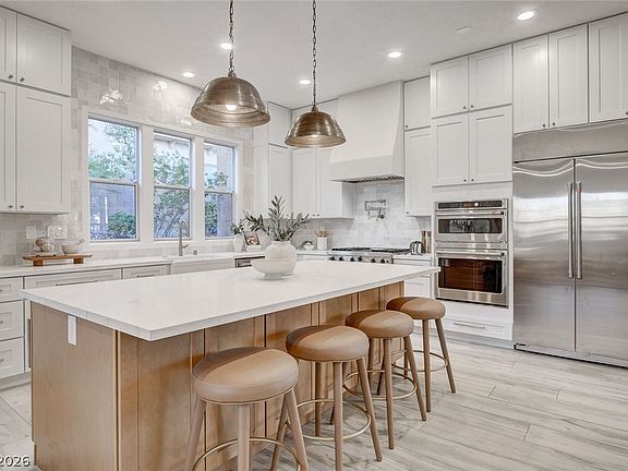4th image of 10721 Beringer Dr