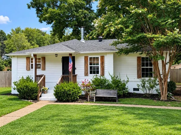 921 Dougherty St, Coldwater, MS 38618