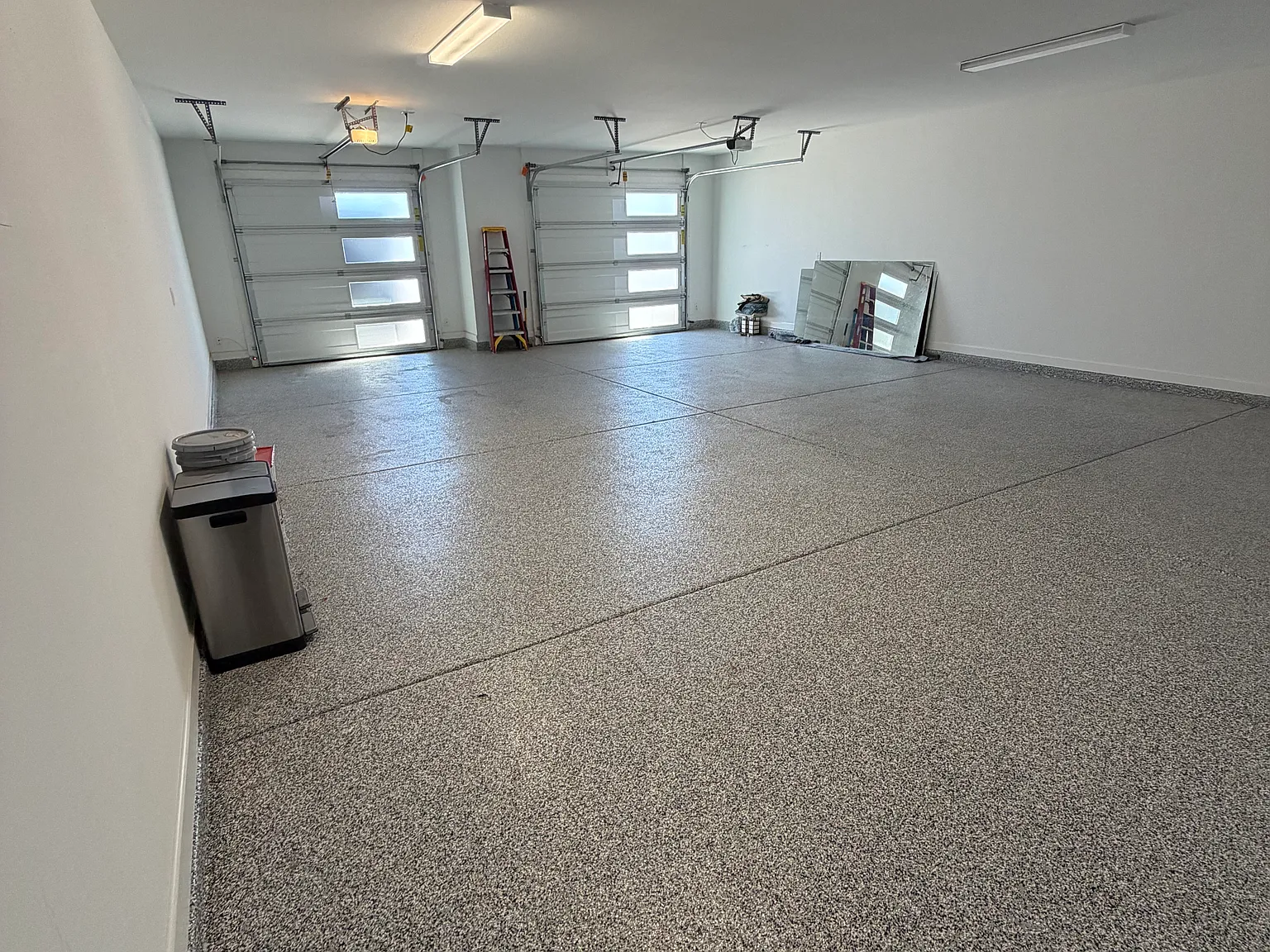 3 bed, 2.5 bath, 2197 sqft, $3,095 — Photo 2