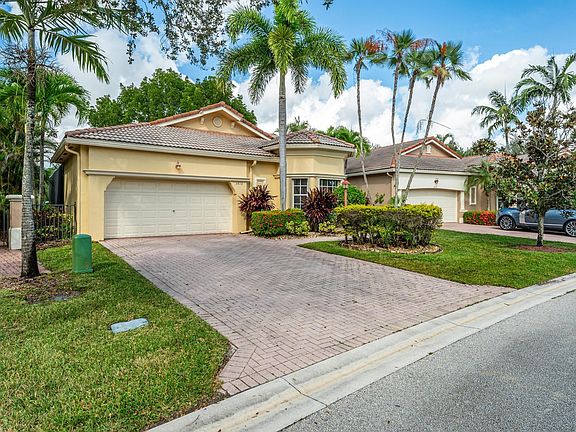 4th image of 5816 NW 120th Avenue
