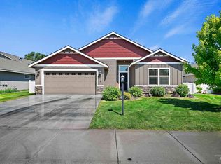 512 Thornwood St, Nampa, ID 83686
