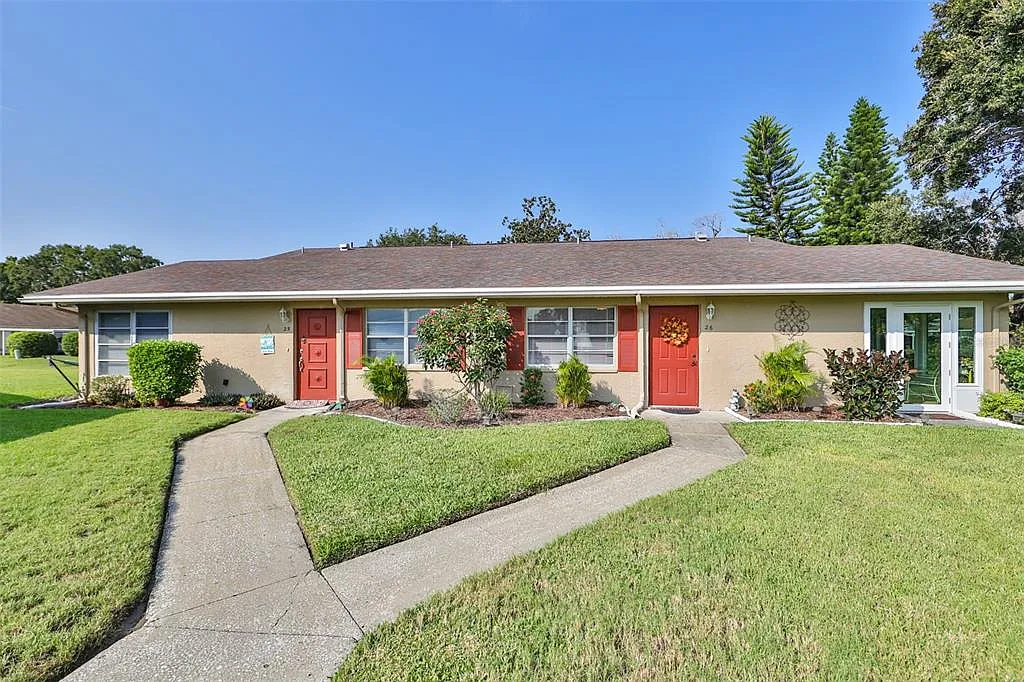 2 bed, 2.0 bath, 984 sqft, $1,800 — Photo 3