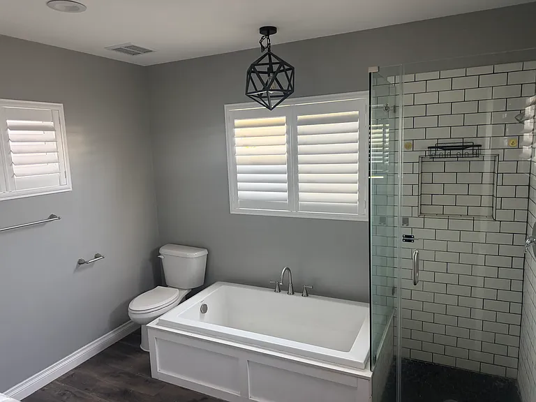 636 Invergarry St — Photo 11