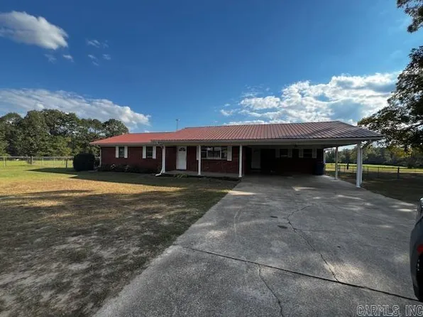 382 Military Rd, Rockport, AR 72104