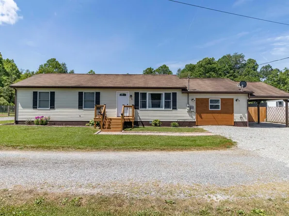 8 Fowler Rd, Jane Lew, WV 26378