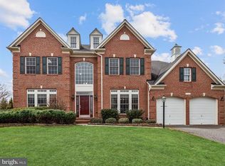102 Troutbeck Ct, Lutherville Timonium, MD 21093