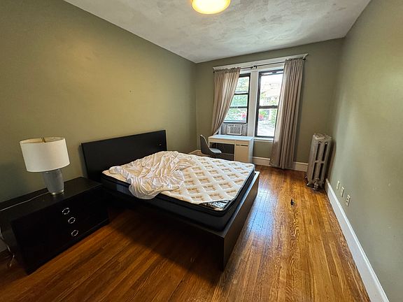 5th image of 41 Egremont Rd APT 3