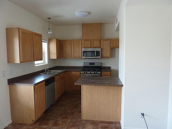 3rd image of 1156 Gunsight Peak Dr