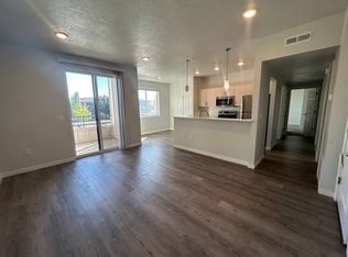 5892 N Five Mile Rd #208, Boise, ID 83713