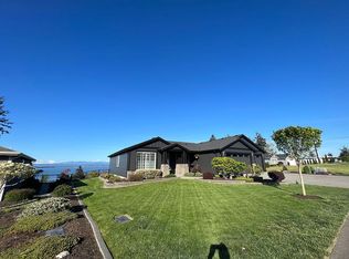 1341 Sunrise Estates Pl, Camano Island, WA 98282