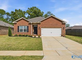 105 Branton Ct, New Market, AL 35761