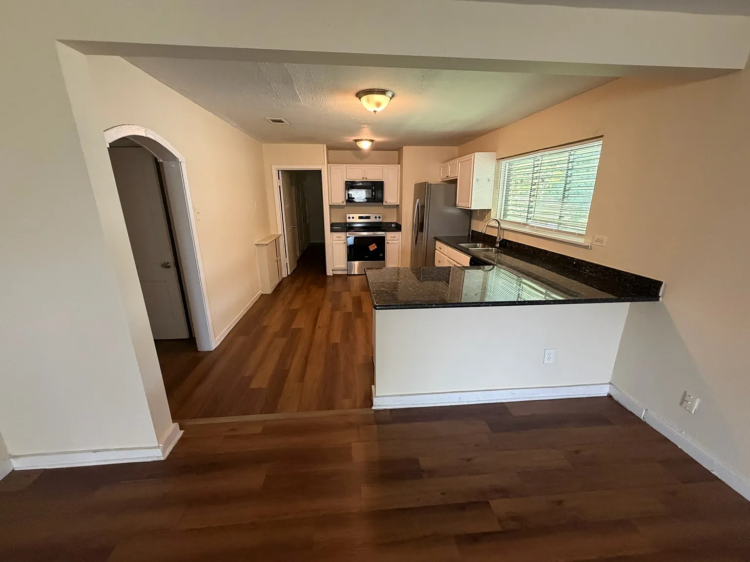 4 bed, 1505 sqft, $1,675 — Photo 3