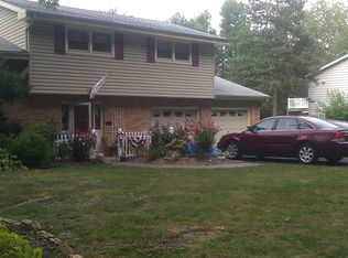 6417 Schantz Rd, Allentown, PA 18104