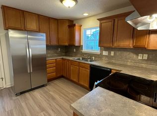 124 Clusters Cir, Mooresville, NC 28117