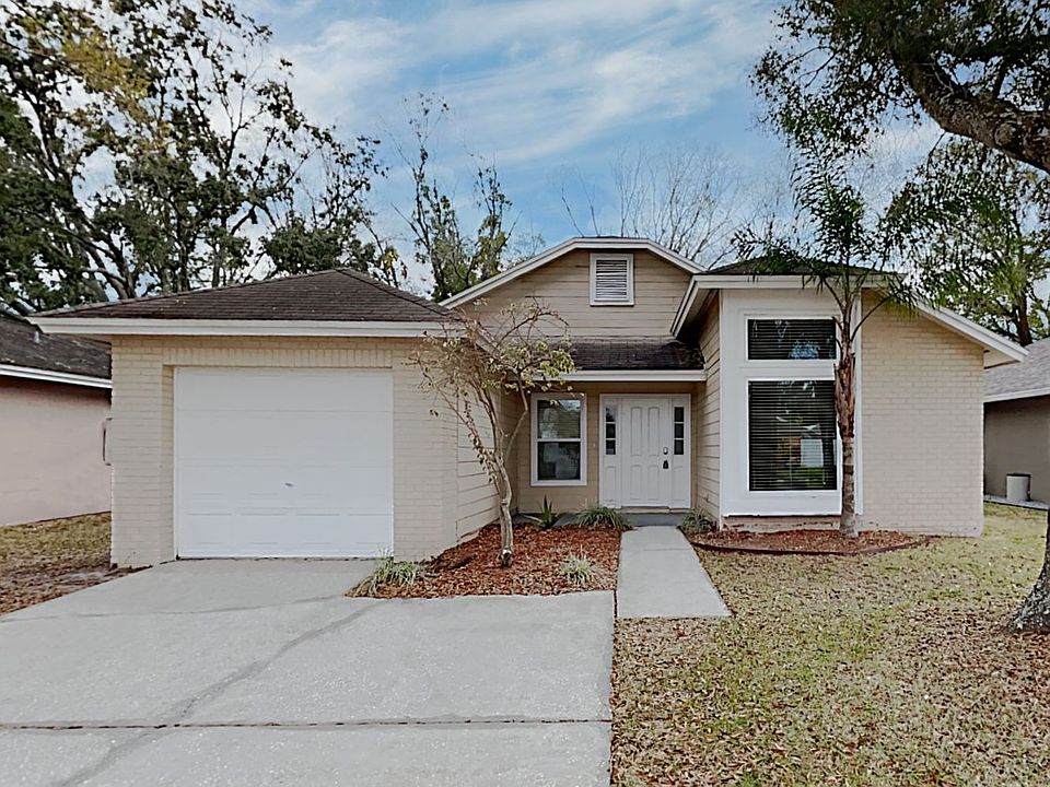1st image of 12846 Coverdale Dr