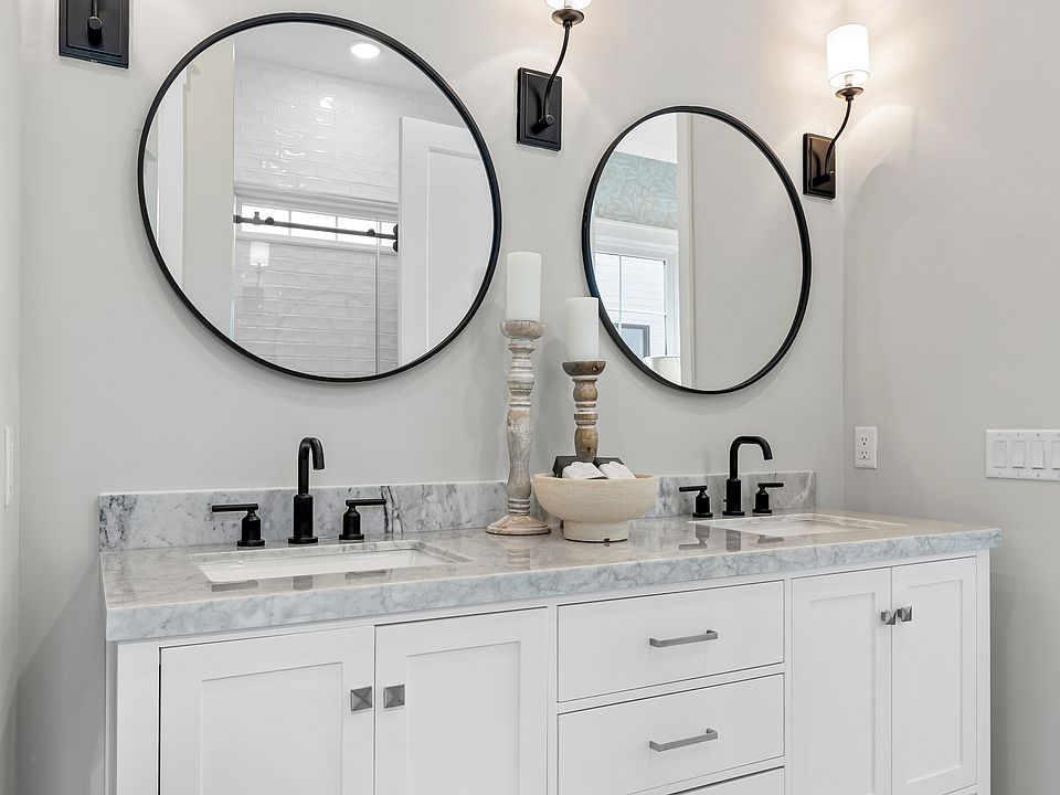 Vanity in primary bath