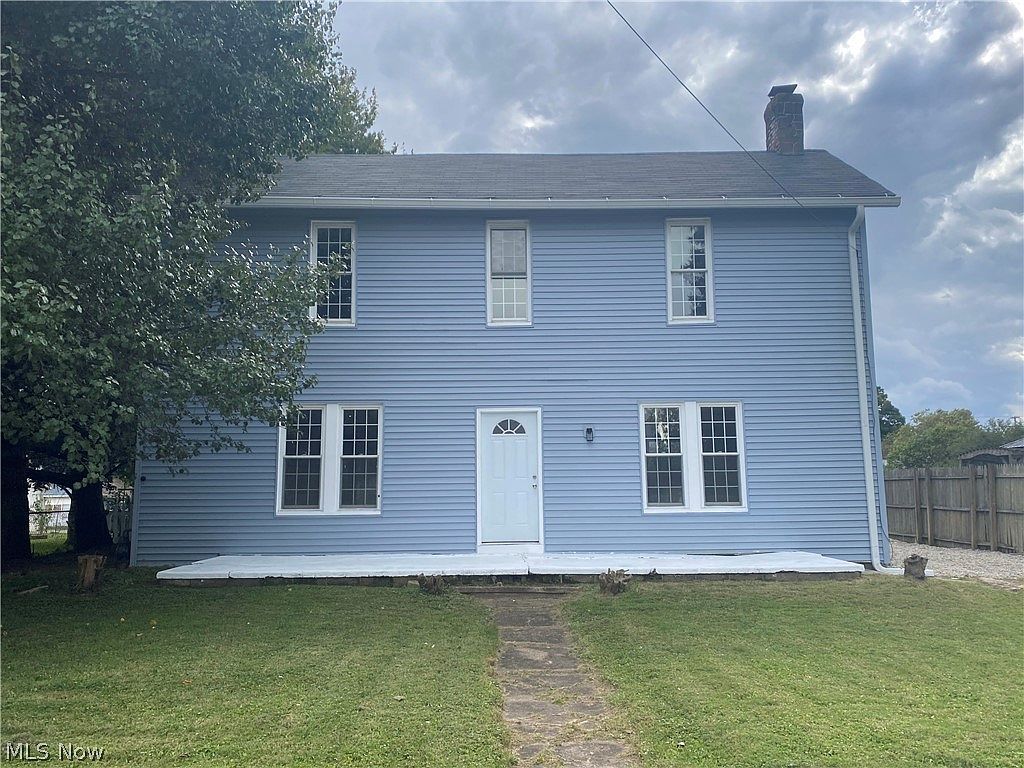 133 W 3rd St, Frazeysburg, OH 43822 Zillow