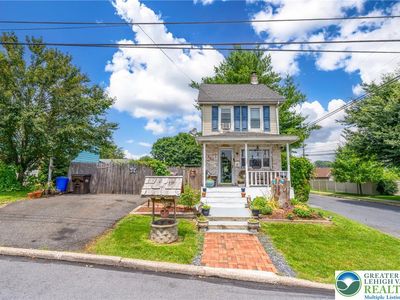 801 Karoly St, Freemansburg, PA, 18017
