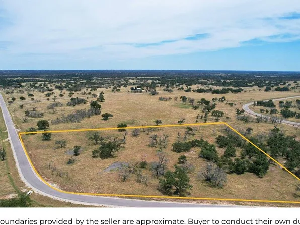 Pack Saddle Dr, Harper, TX 78631