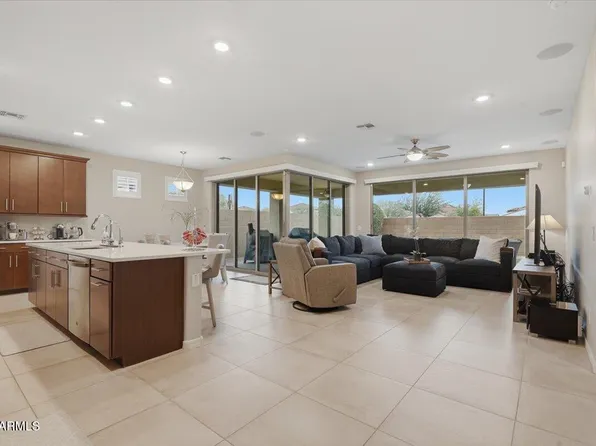 10117 E WAVELENGTH Avenue, Mesa, AZ 85212