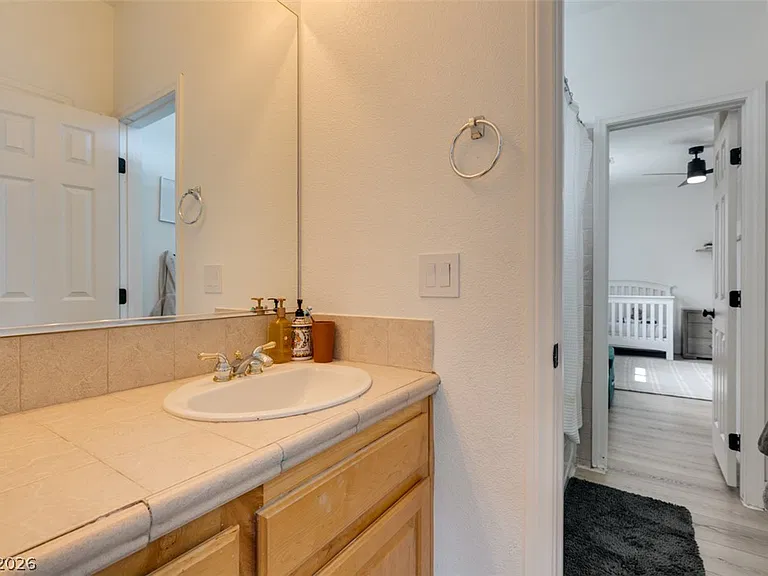 7210 Shallowford Ave — Photo 38