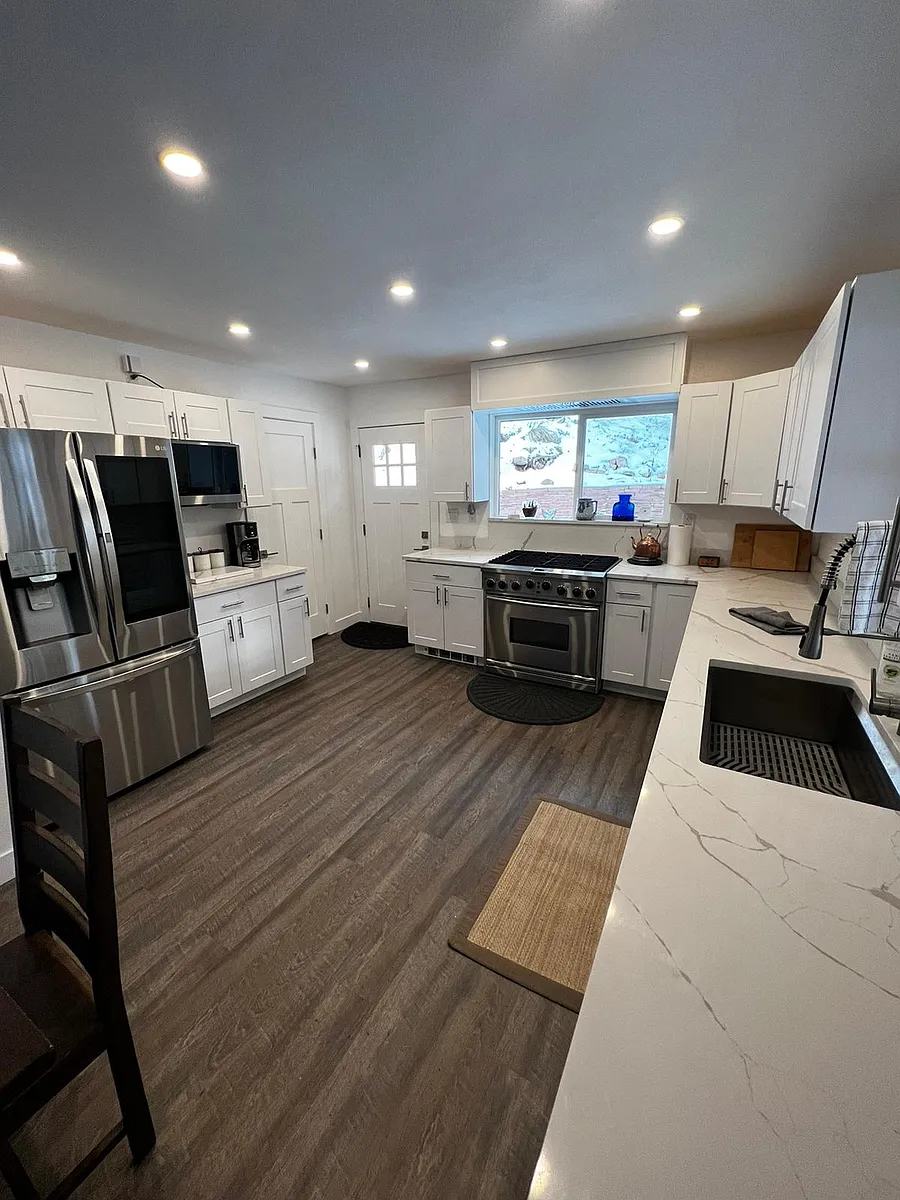 Building Photo - 5188 Olde Stage Rd #5188